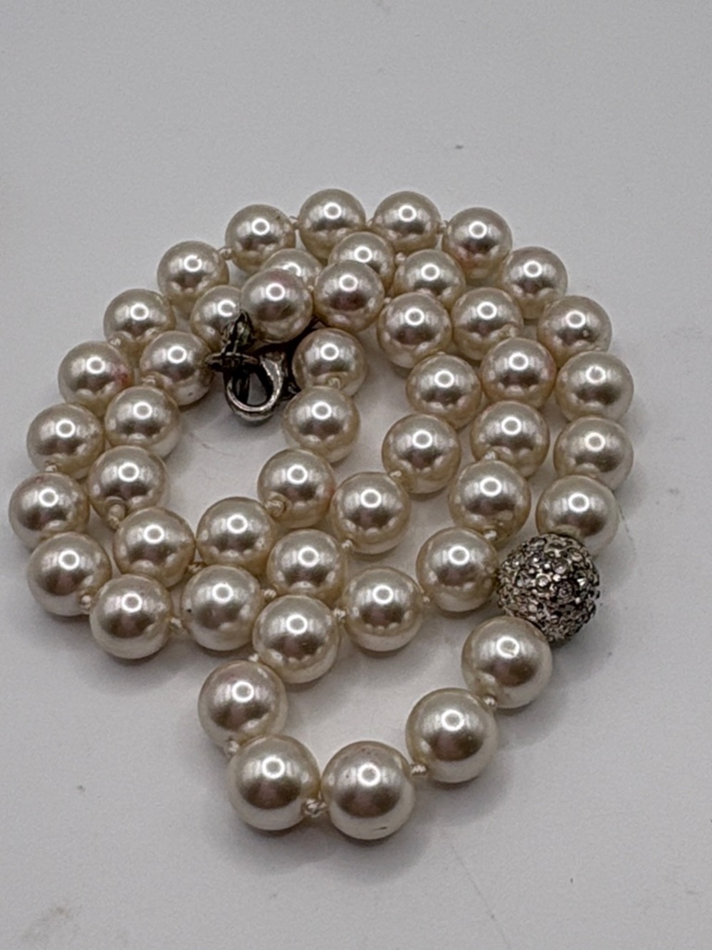 Vintage Classic Pearl Necklace with Pave Accent Bead by Designer RMN Roman 17”